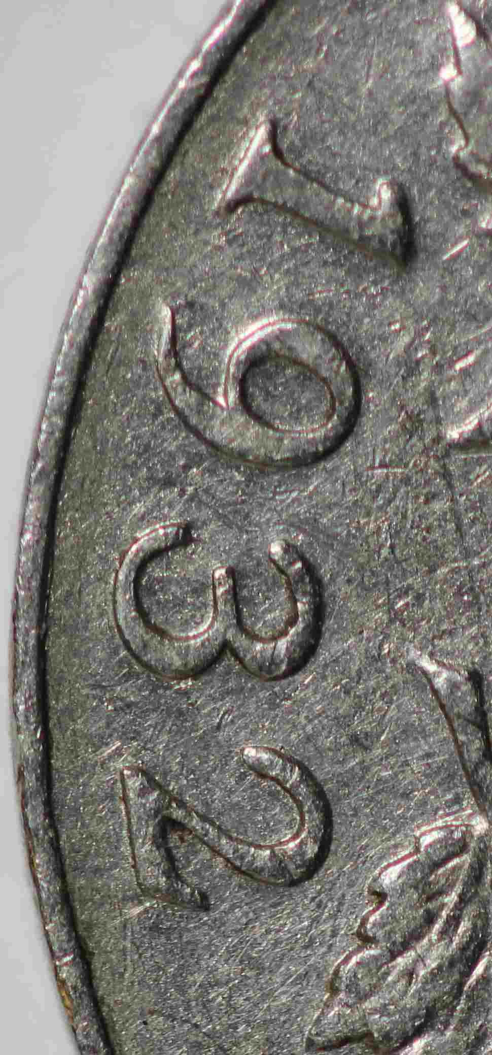 Is-This-A-1932-Far-2-5�-Piece?