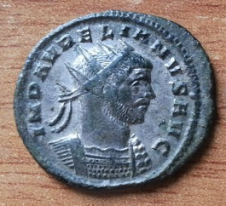 Roman-Coin:-Aurelian---Antoninianus-What-Is-Grade-And-Value-Of-Coin?